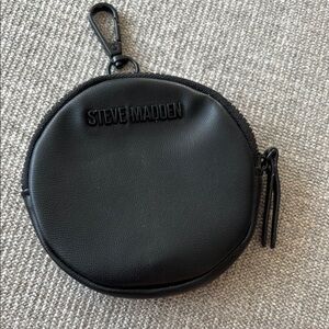Steve Madden Black Minimalist Wallet